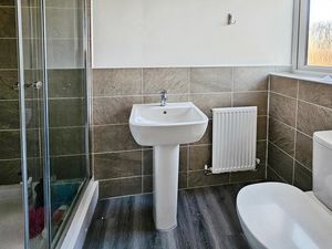 Photo 8- click for photo gallery